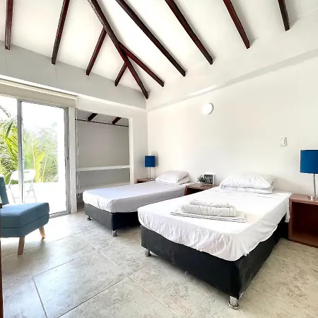 4paradisiaca Casa De Playa Bahia Del Sol Сasa de vacaciones Cartagena