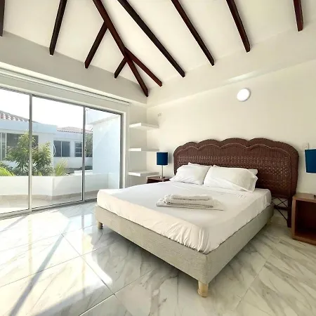 4paradisiaca Casa De Playa Bahia Del Sol Сasa de vacaciones Cartagena
